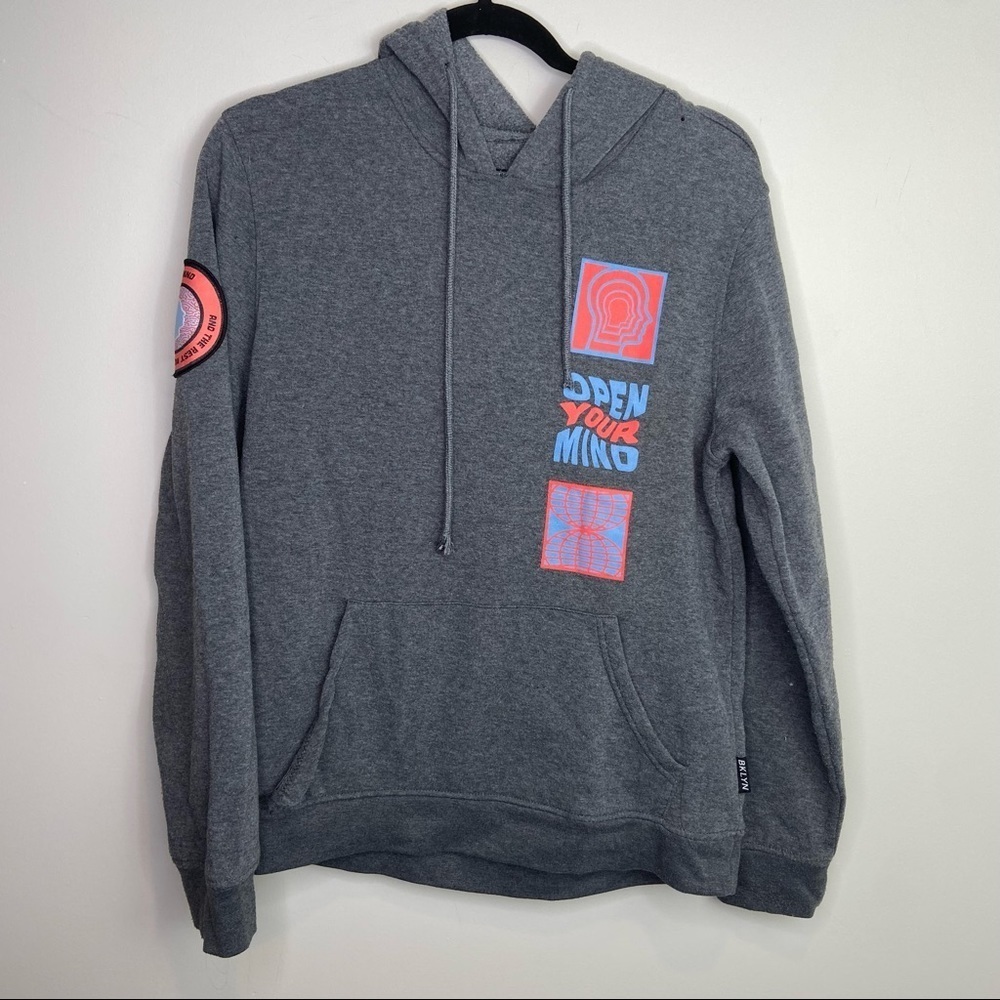 Open your‎ mind gray sweatshirt